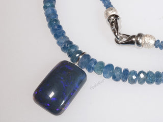 Collana opale