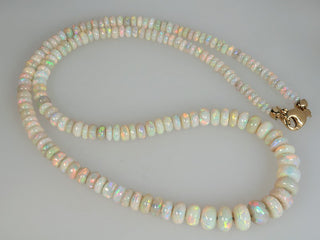 Collana opali