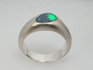 Anello opale