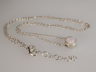 Enrosadira collana