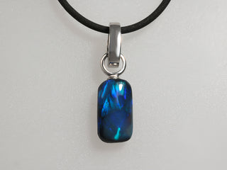 Pendente opale nero australiano