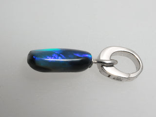 Pendente opale nero australiano