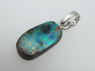 Ciondolo opale boulder australiano