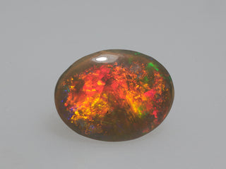 Opale scuro australiano