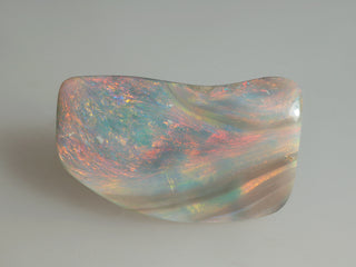 Opale chiaro australiano