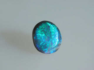 Opale nero australiano