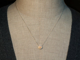 Enrosadira collana opale