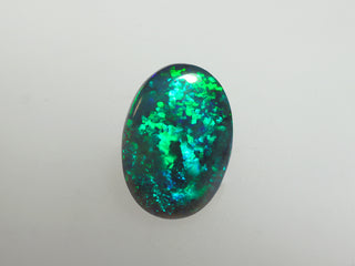 Opale nero australiano