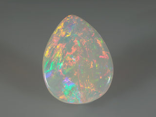 Opale chiaro brasiliano