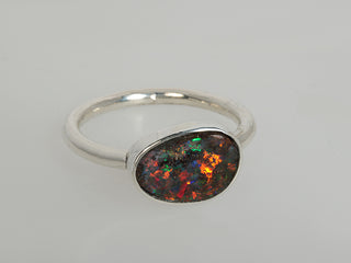 Anello opale australiano