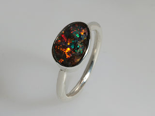 Anello opale australiano