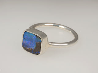 Anello opale boulder australiano