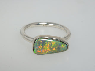Anello opale boulder australiano