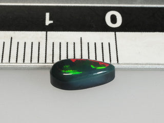 Opale nero australiano