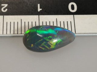 Opale nero australiano