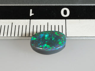 Opale nero australiano