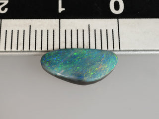 Opale nero australiano