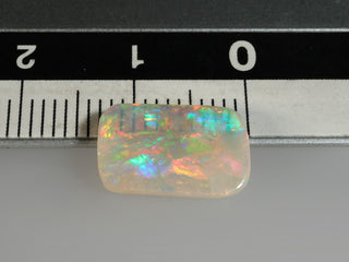 Opale chiaro australiano