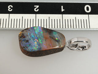 Pendente con opale boulder australiano