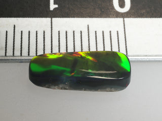 Opale nero australiano