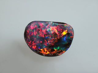 Opale boulder australiano