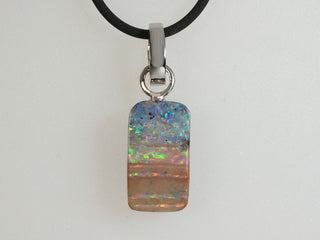 Pendente opale boulder australiano