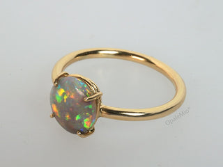 Anello opale oro 18k